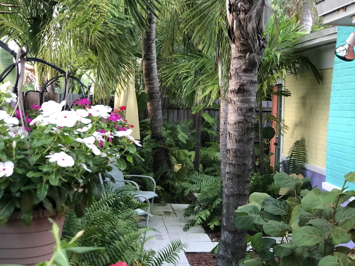 Estalagem Calypso Wilton Gay Male Wilton Manors